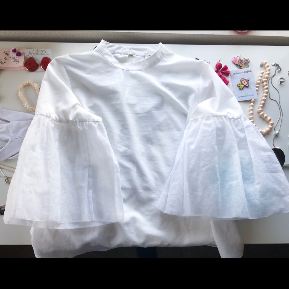White Bell Sleeve Blouse - Picture 3 of 3